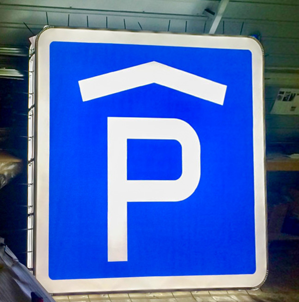 lumineux caisson flexface atelier parking